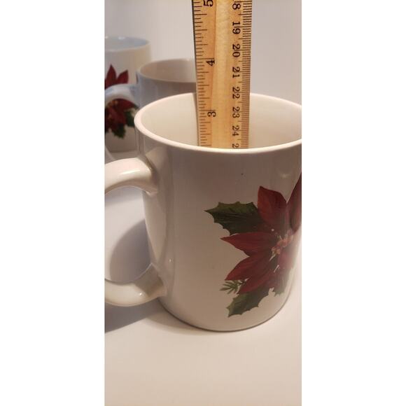 Set of 4 Poinsettia Coffee Mugs Holiday Christmas Floral White Red Green - Picture 13 of 14